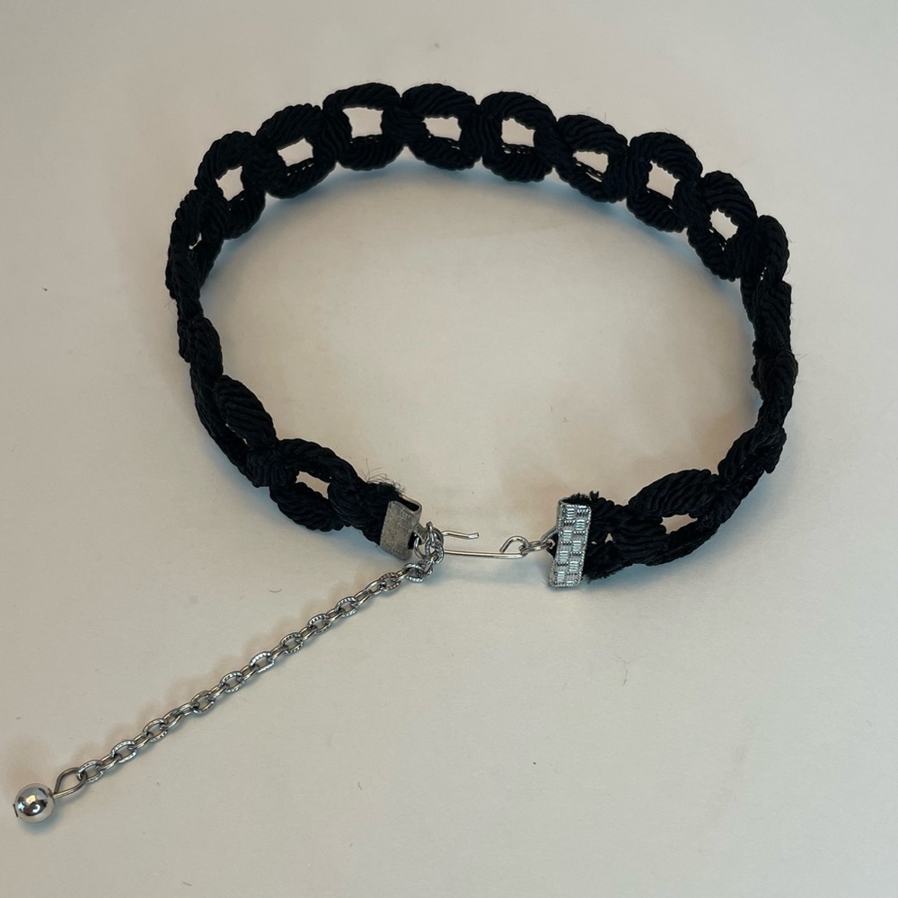Vintage 90’s Knit Black Choker